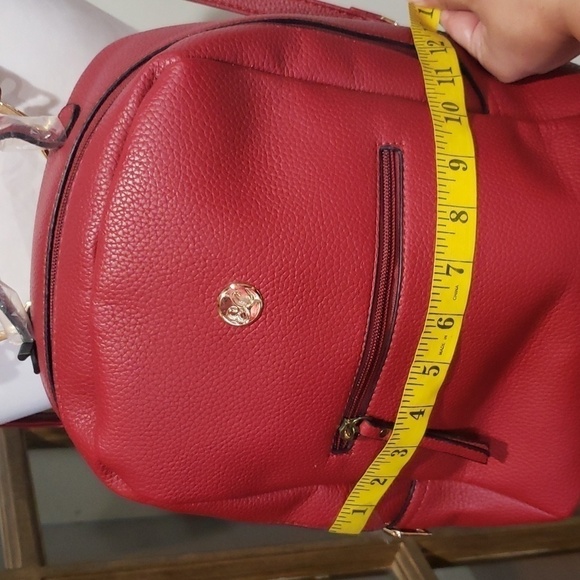 EC red adjustable Backpack/bag nwt - Picture 12 of 12